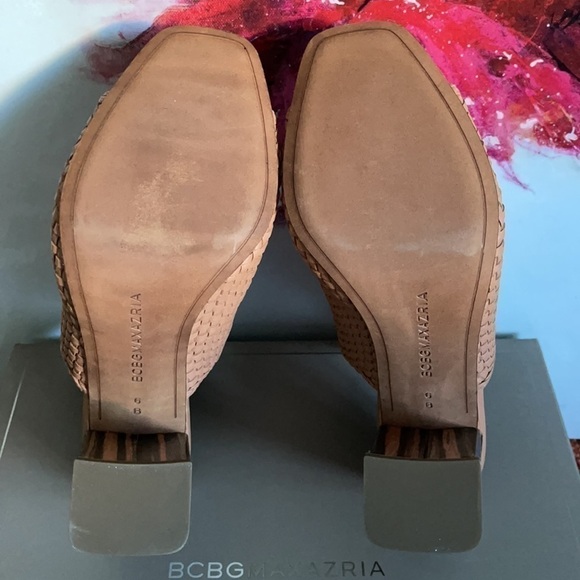 NEW BCBGMaxAzria Beige Fabiana Woven Nappa Sandal US 6 - Picture 6 of 9